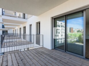 Apartamento T3 Novo nas Antas com Varanda e 3 lugares de Garagem - Porto