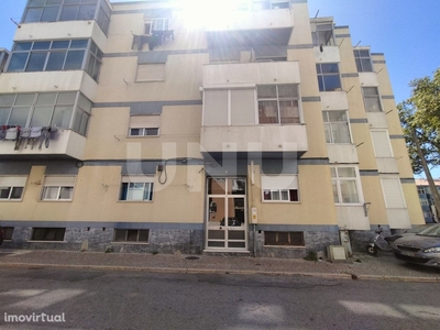 Apartamento T1 Qta S.Nicolau, Corroios