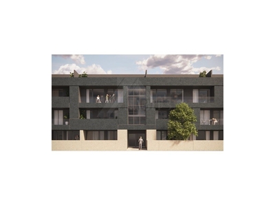 Apartamento T2 Duplex - Varanda com 34,90 mts2
