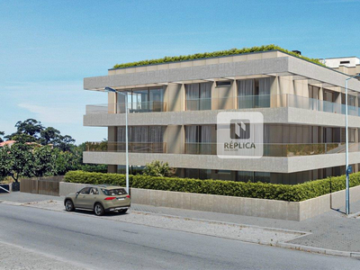 Apartamento T2 Novo com Varanda - Condomínio com Rooftop em Canidelo