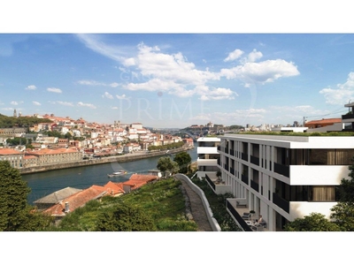 Apartamento T3 com 209 m2, vista rio, varanda de 22.6 m2 ...