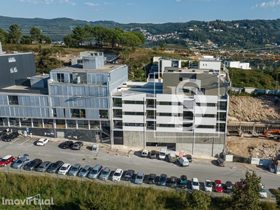 Apartamento T3 novo com terraço em Gualtar, Braga