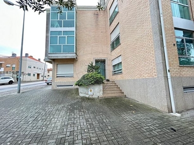 Apartamento T4 à venda em Cacia, Aveiro