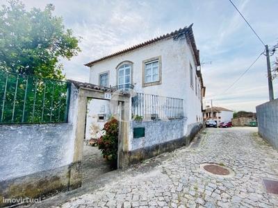 Casa Senhorial para recuperar em pedra - Pedrógão Grande