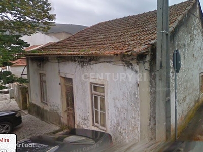 Moradia T3 com terraço privado na Fuseta, Faro.