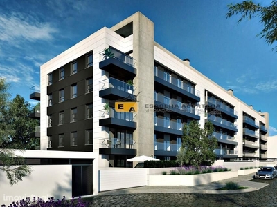Moradia T4 terrea, com 2 suites e lote de 500 m2 em Azeitão