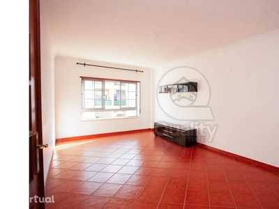 Apartamento para comprar em Alhos Vedros, Portugal