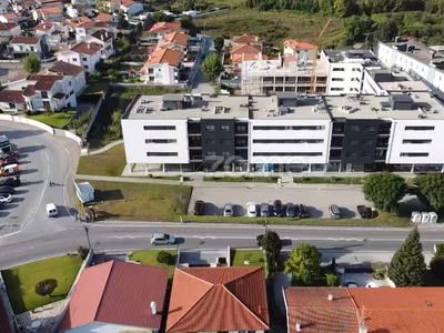 Apartamento para comprar em Vila de Prado, Portugal