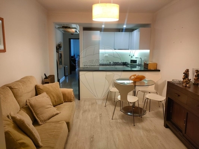 Apartamento T1 para arrendar em Costa de Caparica, Almada