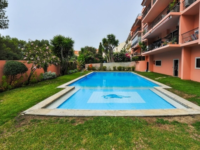Apartamento T3 duplex 180 m2 vista mar em condomínio c/piscina Costa da Guia