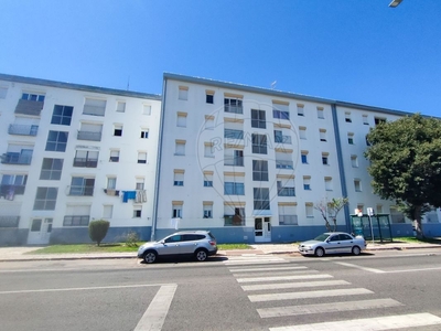 Apartamento T4 à venda em Agualva e Mira-Sintra, Sintra