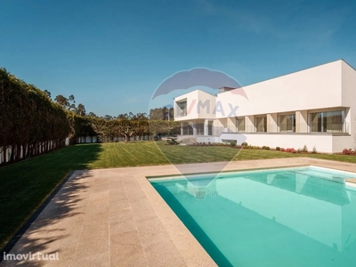 Casa para alugar em Nogueira, Portugal