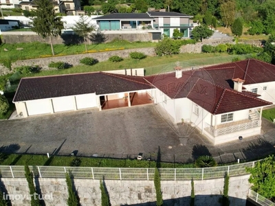 Casa para alugar em Nogueira, Portugal