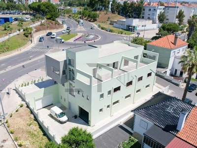Edifício para alugar em Alfragide, Portugal