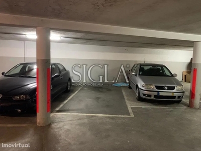 Estacionamento para alugar em Gulpilhares e Valadares, Portugal