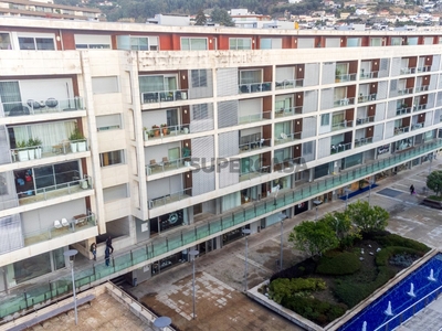 Apartamento T3 à venda na Rua Joaquim da Costa Chicória