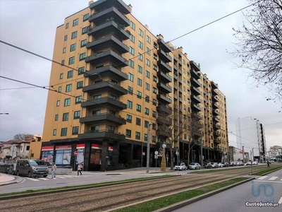 Apartamento T4 em Porto de 233,00 m²