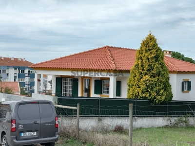 Moradia T4 Duplex à venda em Sesimbra (Castelo)