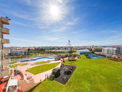 Apartamento T1+1 com piscina e vista mar em Albufeira
