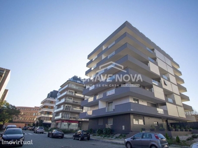 Apartamento T1 Ramalde, Porto, Como Novo, terraço, lugar de garagem