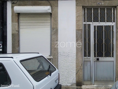 Apartamento T3 inserido no Páteo de Quires, Maia, Porto