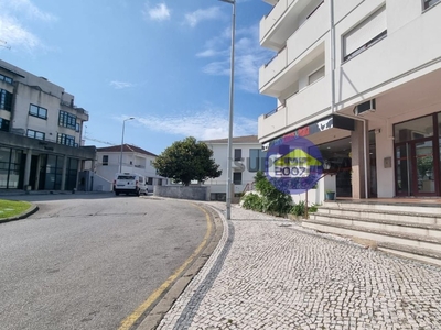 Apartamento T2 à venda em São João da Madeira