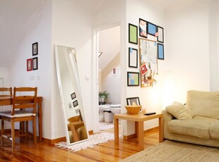 Apartamento de 2 quartos ensolarado para alugar em Penha de Franca