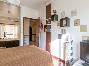Quarto elegante para alugar, apartamento de 4 quartos, Lisboa