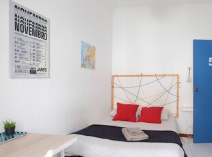 Quarto em apartamento de 7 quartos em Arroios, Lisboa