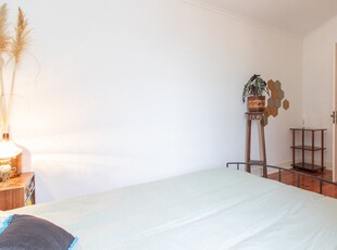 Quarto para alugar em apartamento de 4 quartos, Arroios, Lisboa