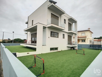 Casa / Villa T4 em Ovar, São João, Arada e São Vicente de Pereira Jusã de 308 m²