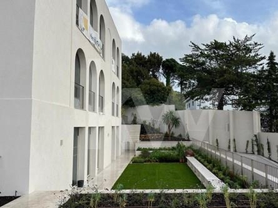 T3 com jardim e piscina privados - Santo António Residence