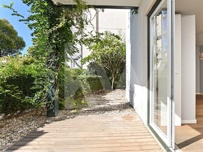 Apartamento T3+1 na Lapa/Estrela/Lisboa com 5 assoalhadas, 270m2 + varanda, jardim e garagem