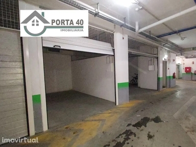 Estacionamento para alugar em Fátima, Portugal