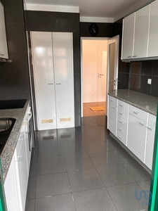 Apartamento T3 em Porto de 120,00 m²