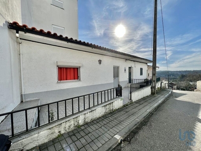 Casa T3 em Coimbra de 124,00 m²
