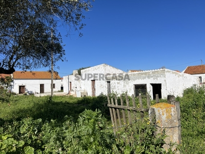 Casa Térrea T2 à venda em Sesimbra (Castelo)