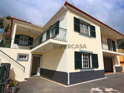 Moradia T3 Duplex à venda em São Roque