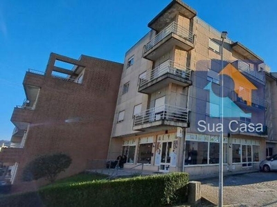 Apartamento T3 à venda no concelho de Fafe, Braga