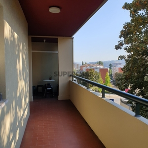 Moradia T5 Duplex para arrendamento em União das freguesias de Vila Real