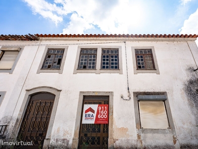 Moradia T3 para Recuperar | Lousã, Coimbra