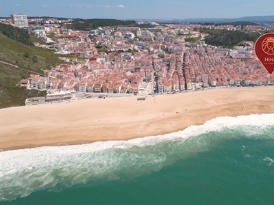 Apartamento novo no centro histórico da praia da Nazaré | Portugal