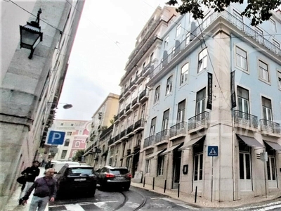 Apartamento T2 + 1 | Centro de Lisboa,