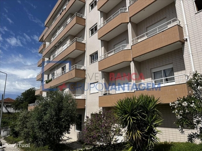 Apartamento T3 - OCUPADO - em Oliveira de Azeméis, Aveiro.