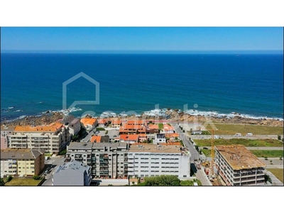 Apartamento T3 com terraço para venda em Canidelo, Vila n...