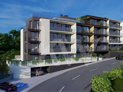 Novo apartamento T1 no Pico dos Barcelos – Funchal