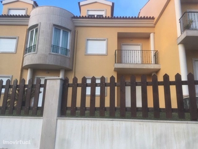 Apartamento T3 DUPLEX Venda em Pataias e Martingança,Alcobaça