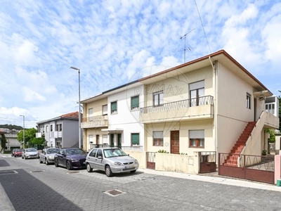 Apartamento T2 à venda em Ermesinde, Valongo