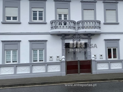 Moradia T2 à venda em Santa Maria Maior e Monserrate e Meadela