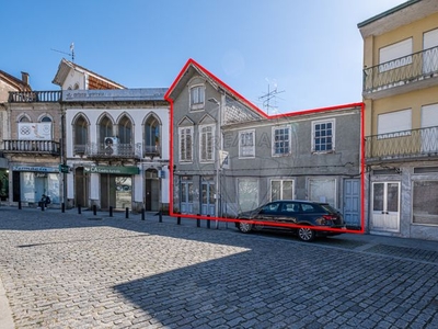 Prédio à venda em Castro Daire, Castro Daire